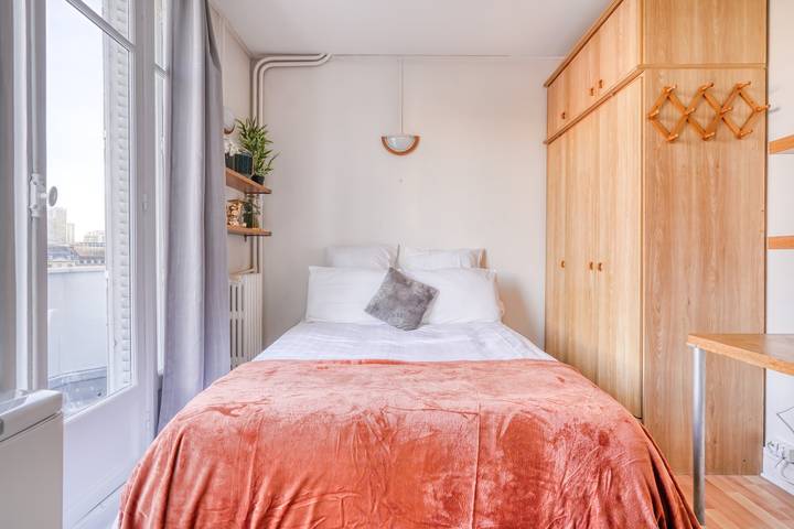 Appartement entier, Appartement « Terrasse et Confort – Austerlitz » avec Balcon et Wi-Fi in Paris, Île de France