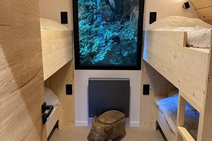 Berghütte-Ensuite mit Bad in Super Besse, Besse-et-Saint-Anastaise