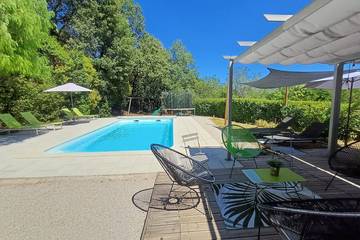 Gîte pour 3 personnes, avec jardin et piscine à Auriol