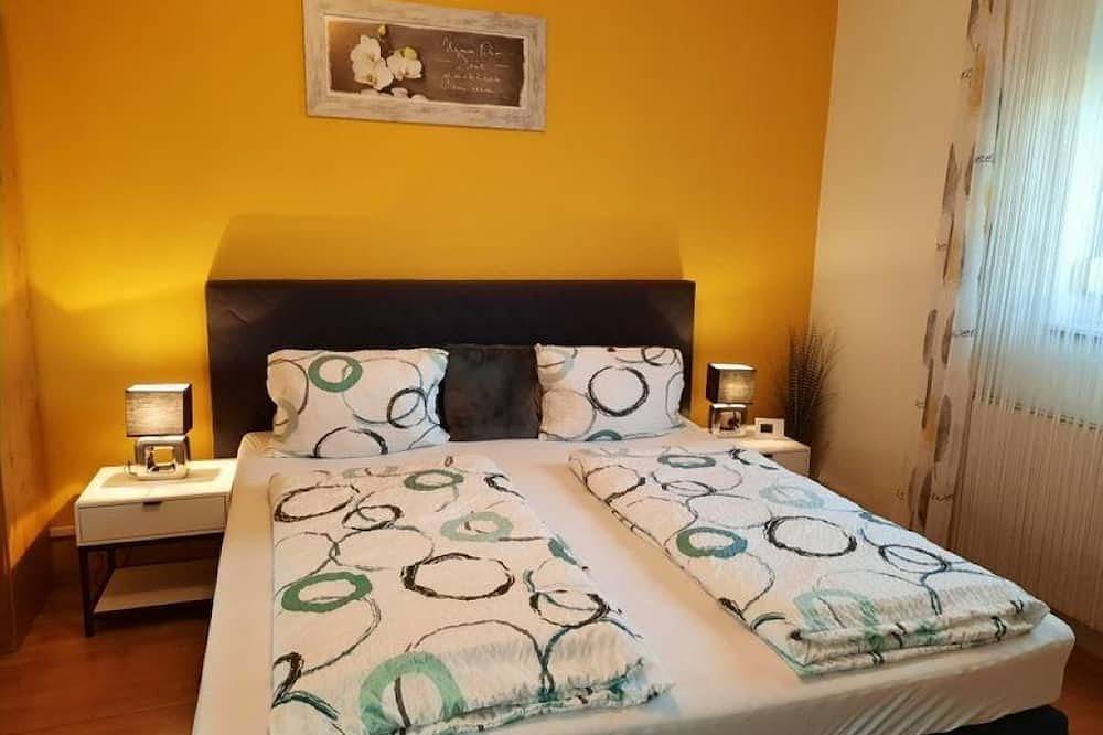 Ganze Wohnung, Doppelzimmer mit Dusche, Wc - Gästehaus Ranftl Unterlamm in Südoststeiermark, Unterlamm