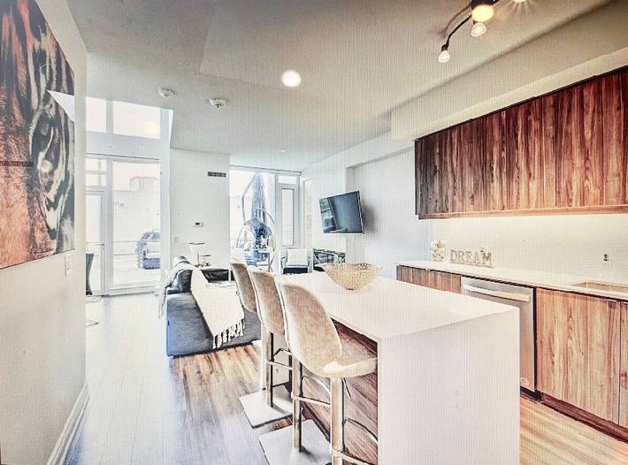 Ferienwohnung für 6 Personen, mit Pool in Ontario