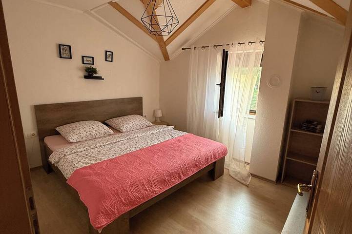 “Family villa with jacuzzi, terrace & mountain view – Vržici, Senj” in Kvarner Bucht