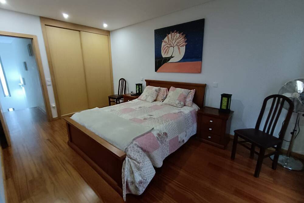 Private Bathroom Room Shared Kitchen in Oporto, Distrito de Porto