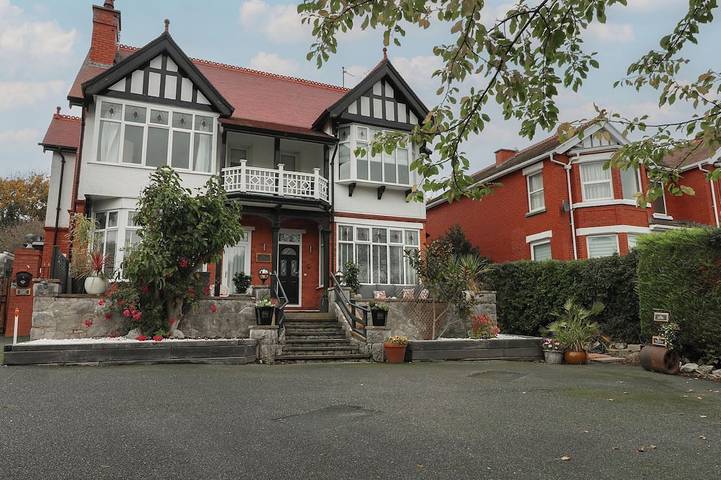 Cottage for 4 people, with garden in Colwyn Bay