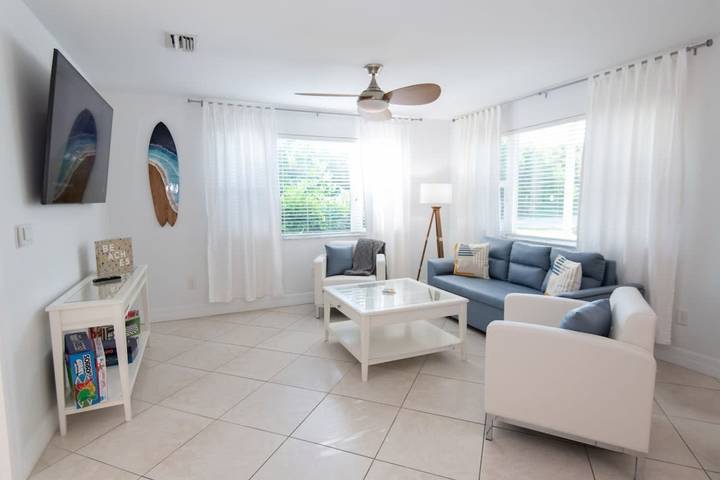 Vacation rental for 8 people, with terrace and yard, with pets in St. Lucie County