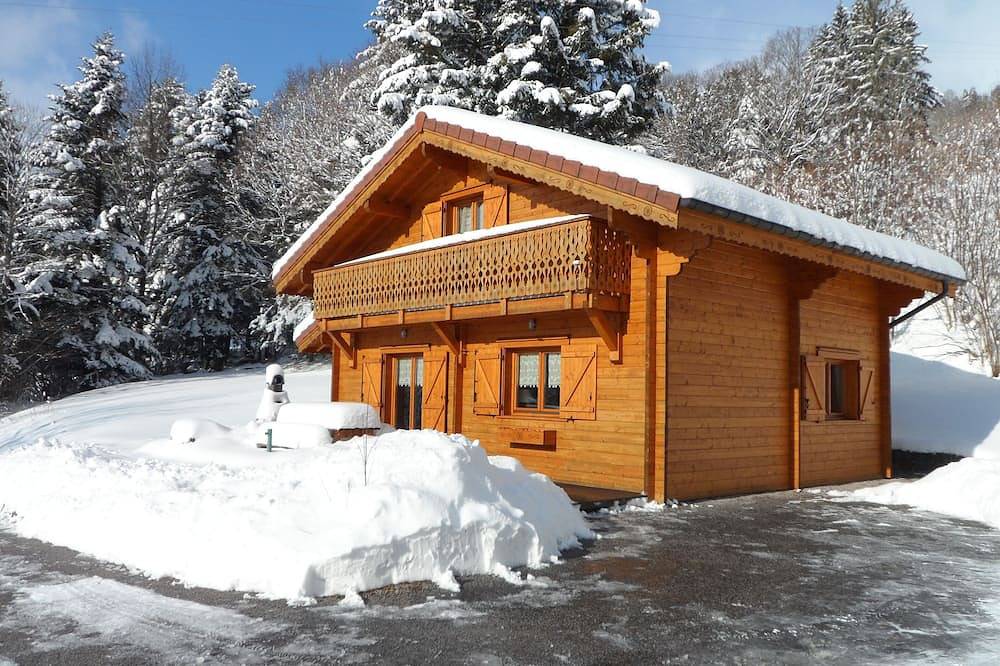 Mountain Chalet sauna atmosphere cocooning nearby lakes and ski slopes in Basse-sur-le-Rupt, Parc naturel régional des Ballons des Vosges