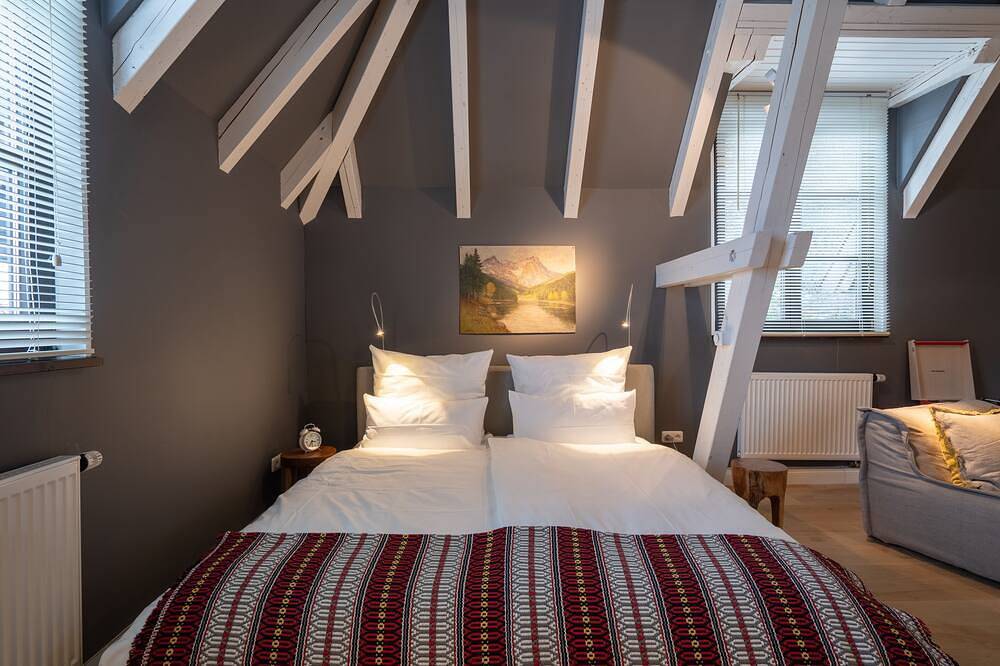 Ganze Wohnung, Berg-Apartment in Possenhofen, Pöcking