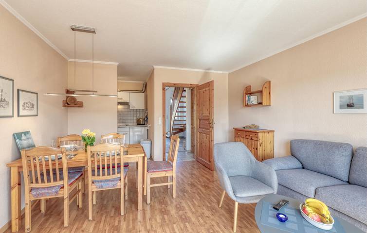 Gemütliche Wohnung am Fluss mit Parkplatz und Terrasse in Tönning, Halbinsel Eiderstedt