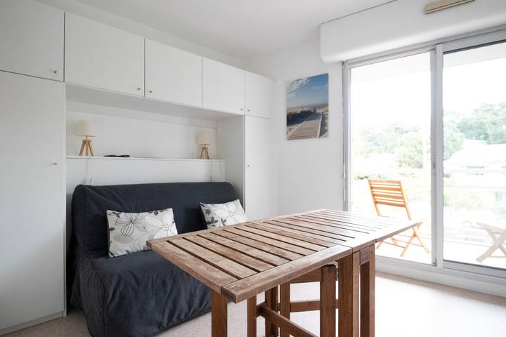 Gîte pour 3 personnes, avec terrasse, adapté aux familles dans Pereire - 3