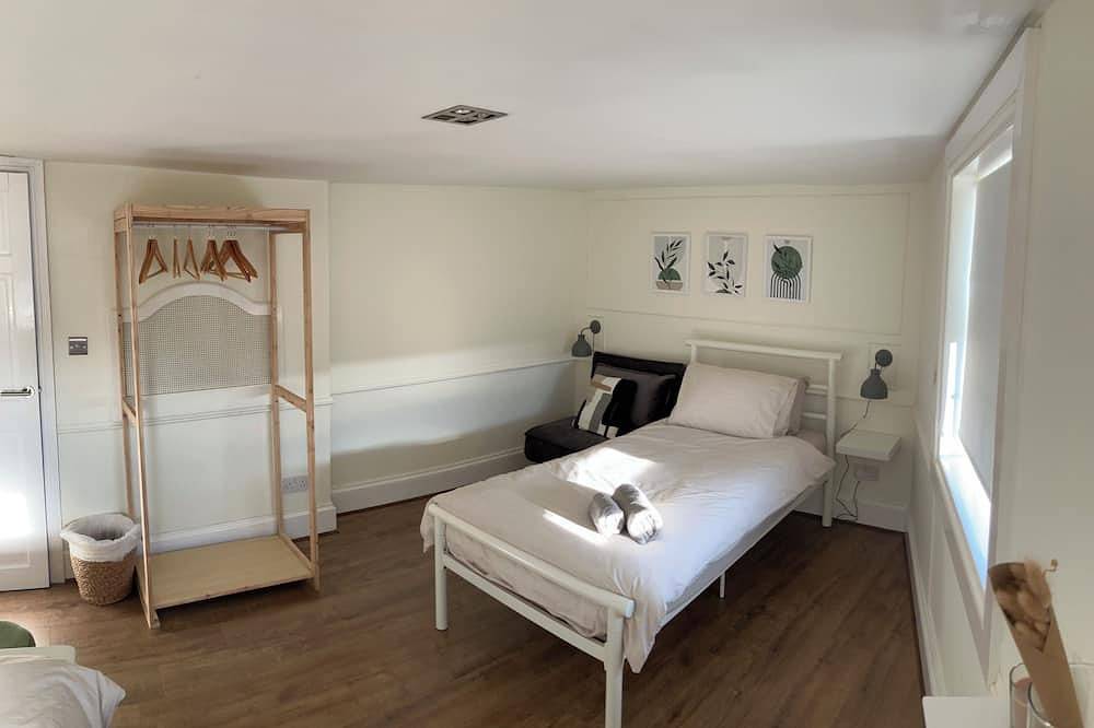 Central Margate house with sauna & private garden in Botany Bay, Kent