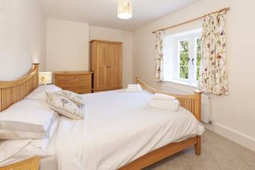 Glamping for 5 People in Dulverton, Exmoor, Photo 2