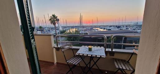 Ferienwohnung für 4 Personen, mit Balkon in San Vincenzo