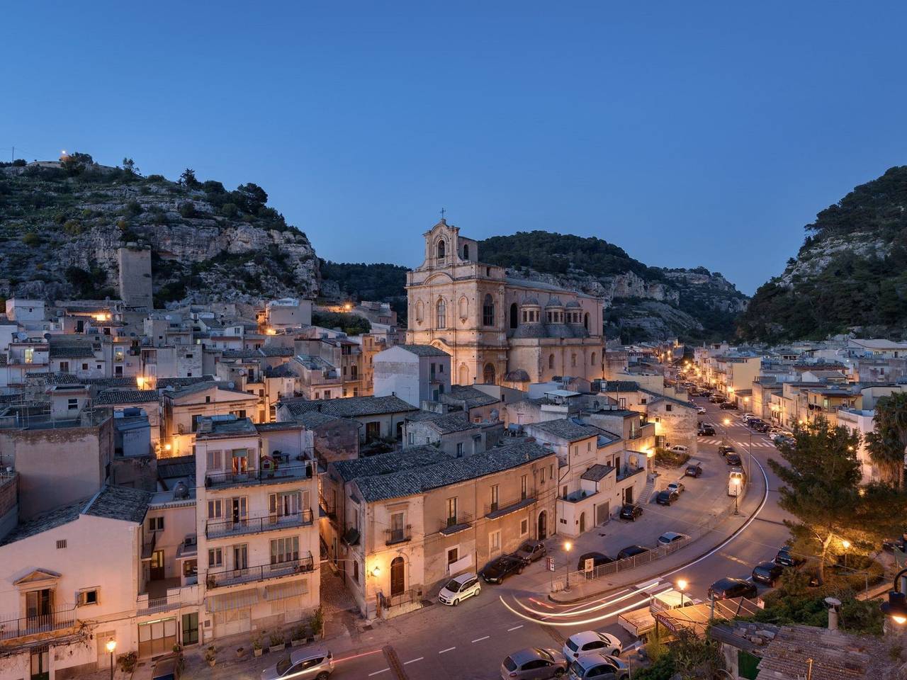 Entire apartment, Aristoteles, Wohnung mit Blick in die Nähe des Zentrums von Scicli in Scicli, Ragusa Province