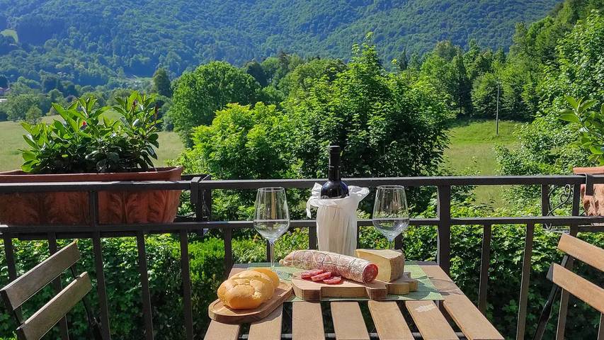 Chalet für 3 Personen, mit Garten und Balkon am Comer See