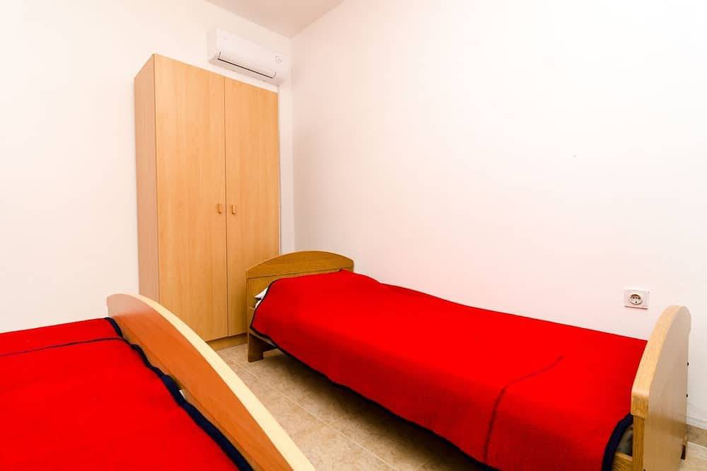 Ganze Wohnung, Guest House Kiko - Apartment with Balcony (A5) in Pomena, Mljet