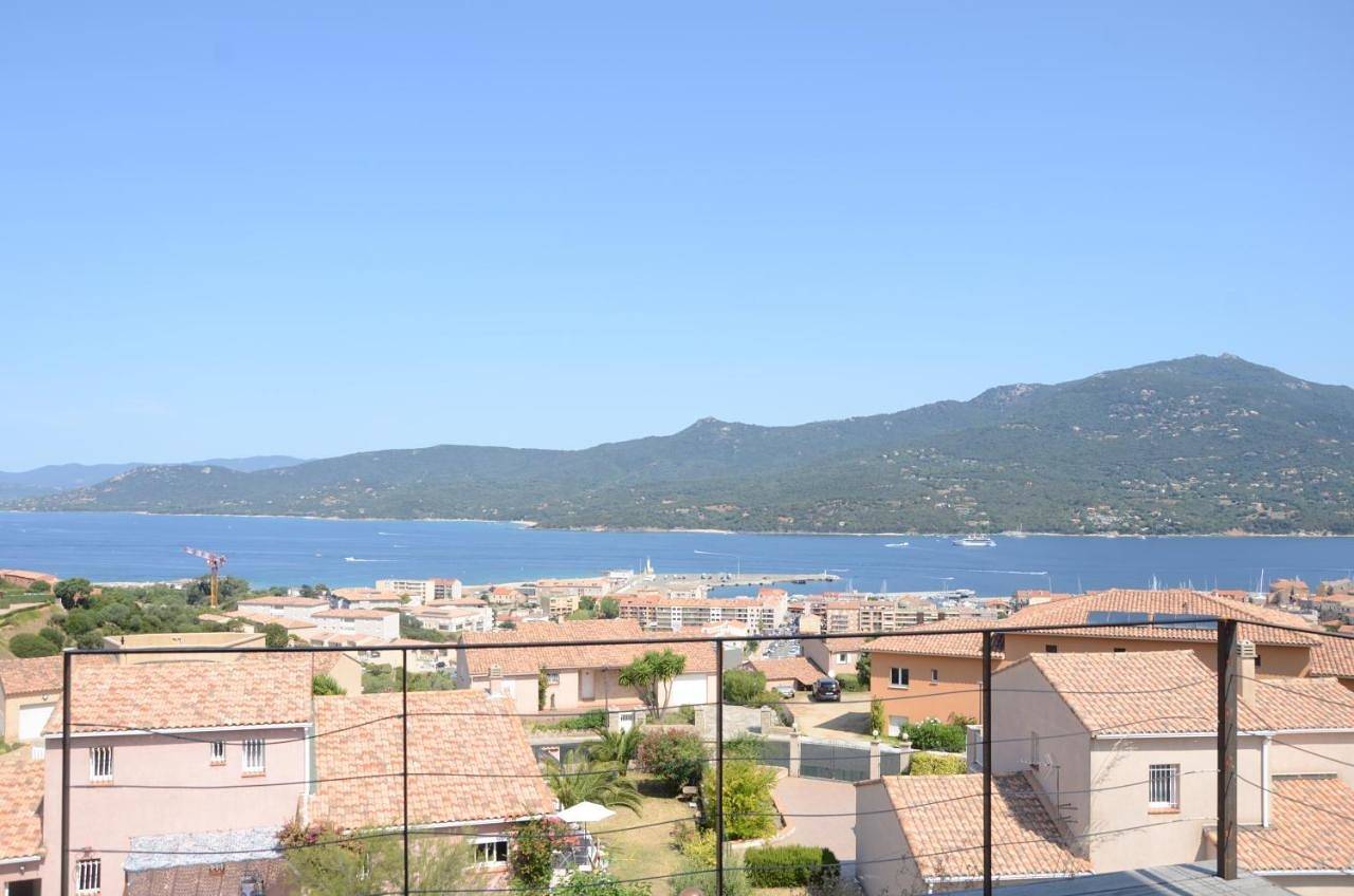 Double Room with Terrace and Sea View in Propriano, Arrondissement de Sartène