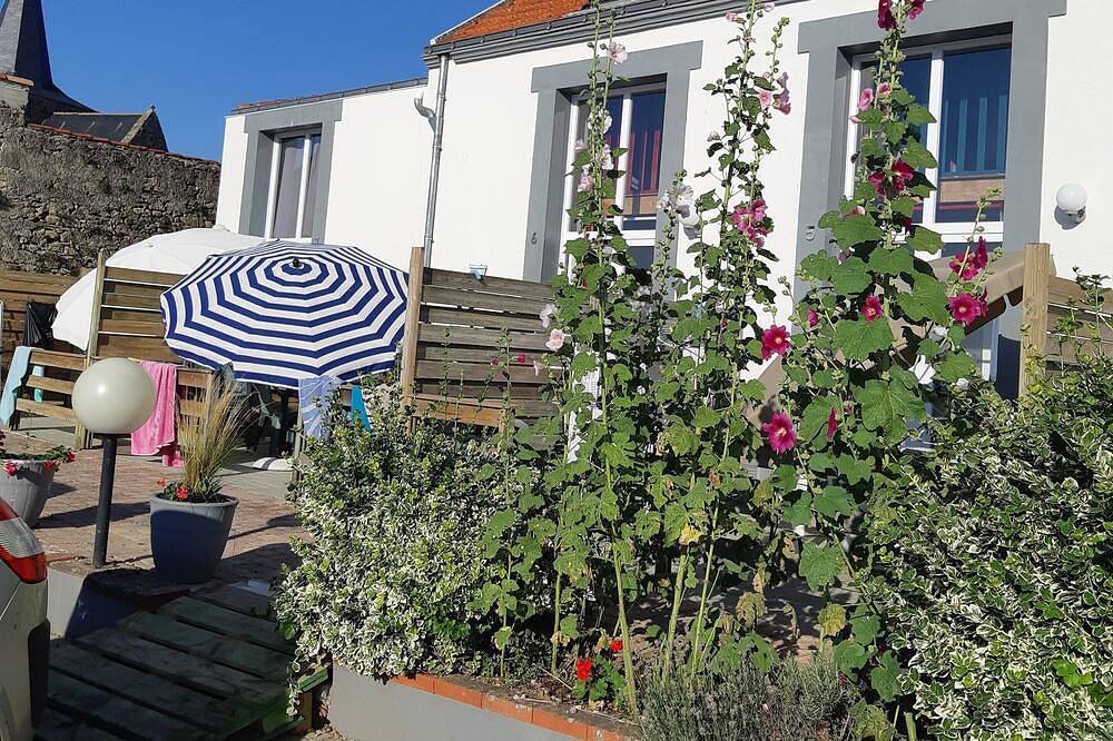 Location Classée 3*** de 4 pièces pour 6 personnes et piscine chauffée in Sallertaine, Vendée