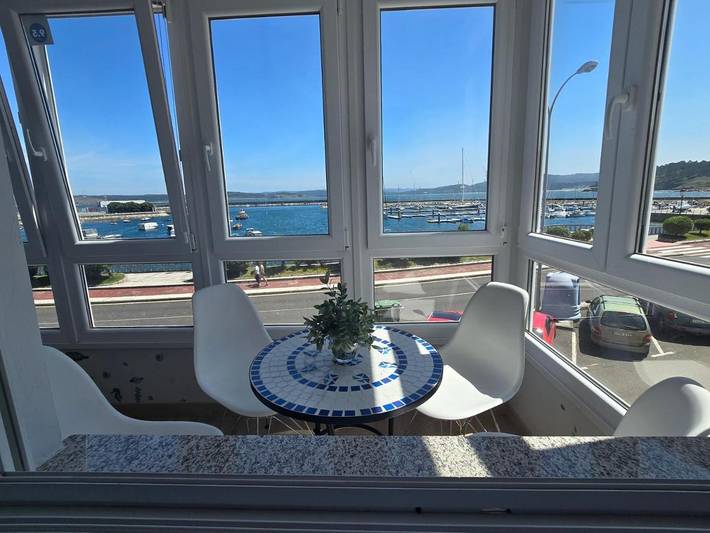 Apartamento para 4 personas, con Balcón además de Terraza y Vistas en Muxía