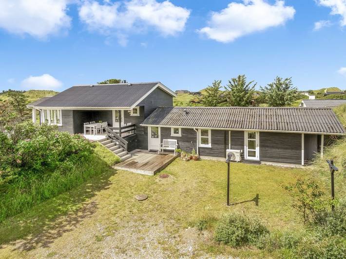 Ferienhaus für 6 Personen, mit Terrasse und Sauna in Grønhøj Strand