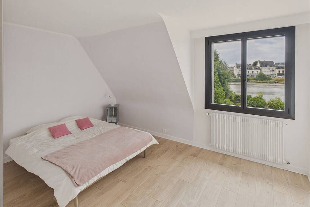 River View – Spacious House and Garden for 10 in Pont-l'Abbé, Quimper region