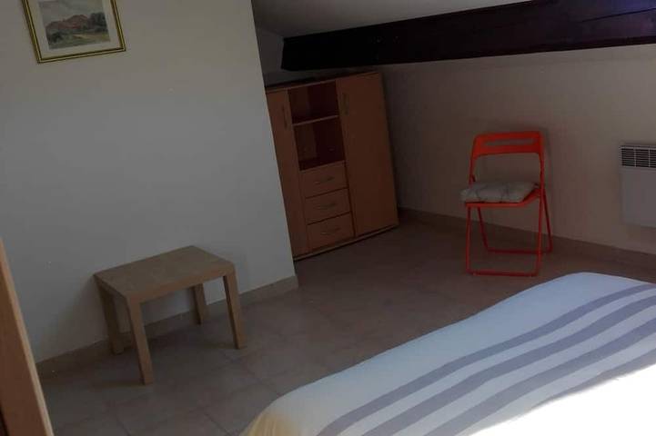 Location de vacances pour 5 personnes, avec jardin et terrasse à La Destrousse - 3