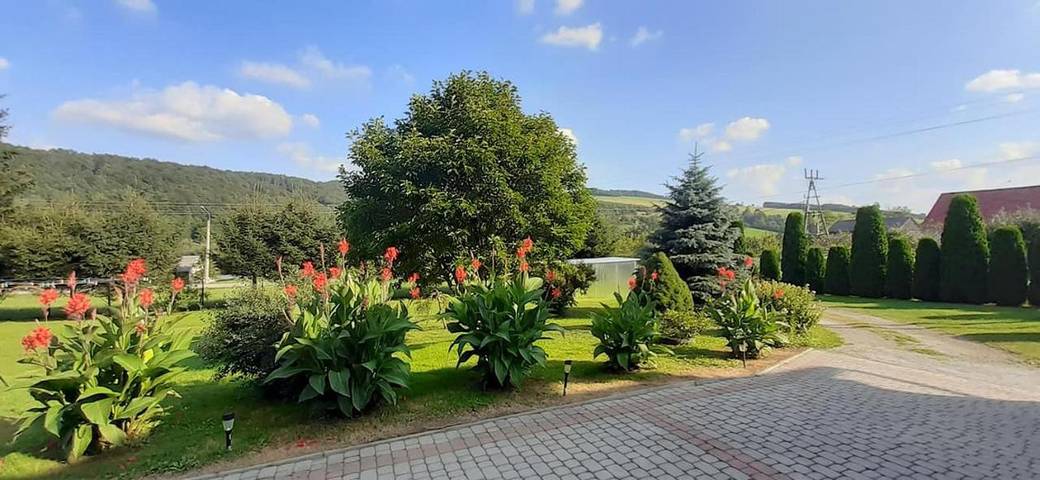 Cottage pour 2 personnes, avec terrasse ainsi que vue et jardin, animaux acceptés dans Wysoczany