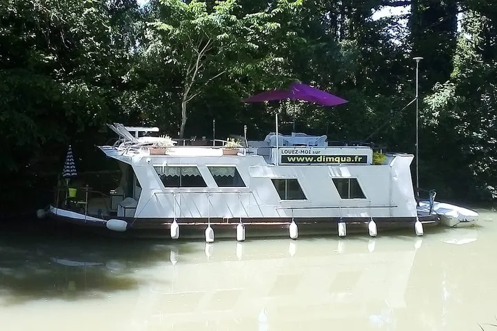 Péniche pour 4 personnes, avec jardin et terrasse - 1