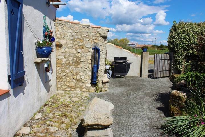 Gîte pour 3 personnes, avec jardin, animaux acceptés en Vendée - 2