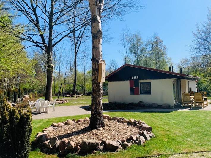 Ferienwohnung für 5 Personen, mit Terrasse und Garten sowie Pool und Ausblick