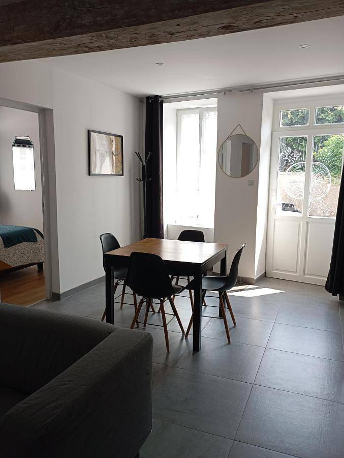 Gîte pour 4 personnes à Saint-Florent-le-Vieil