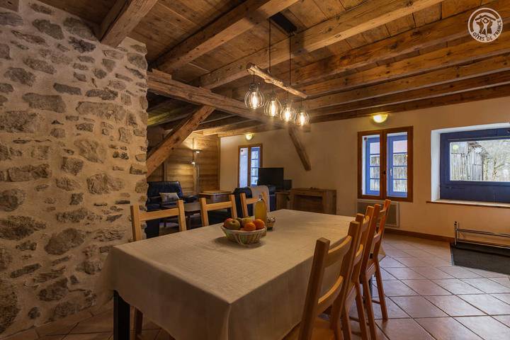 Gîte pour 9 personnes, avec jardin dans Station Aillons Margeriaz - 4