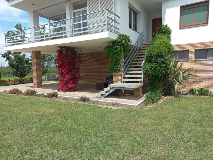 Location de vacances pour 6 personnes, avec jardin à Sant Pere Pescador - 2