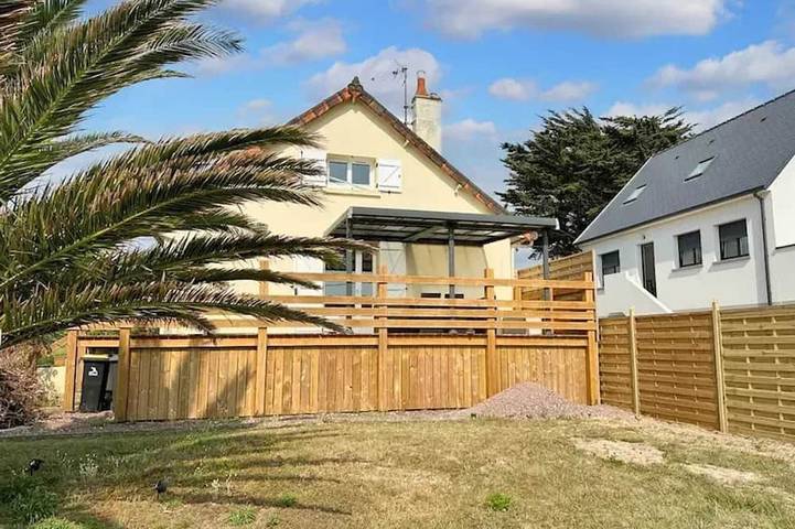 Location de vacances pour 6 personnes, avec jardin, animaux acceptés dans Denneville Plage