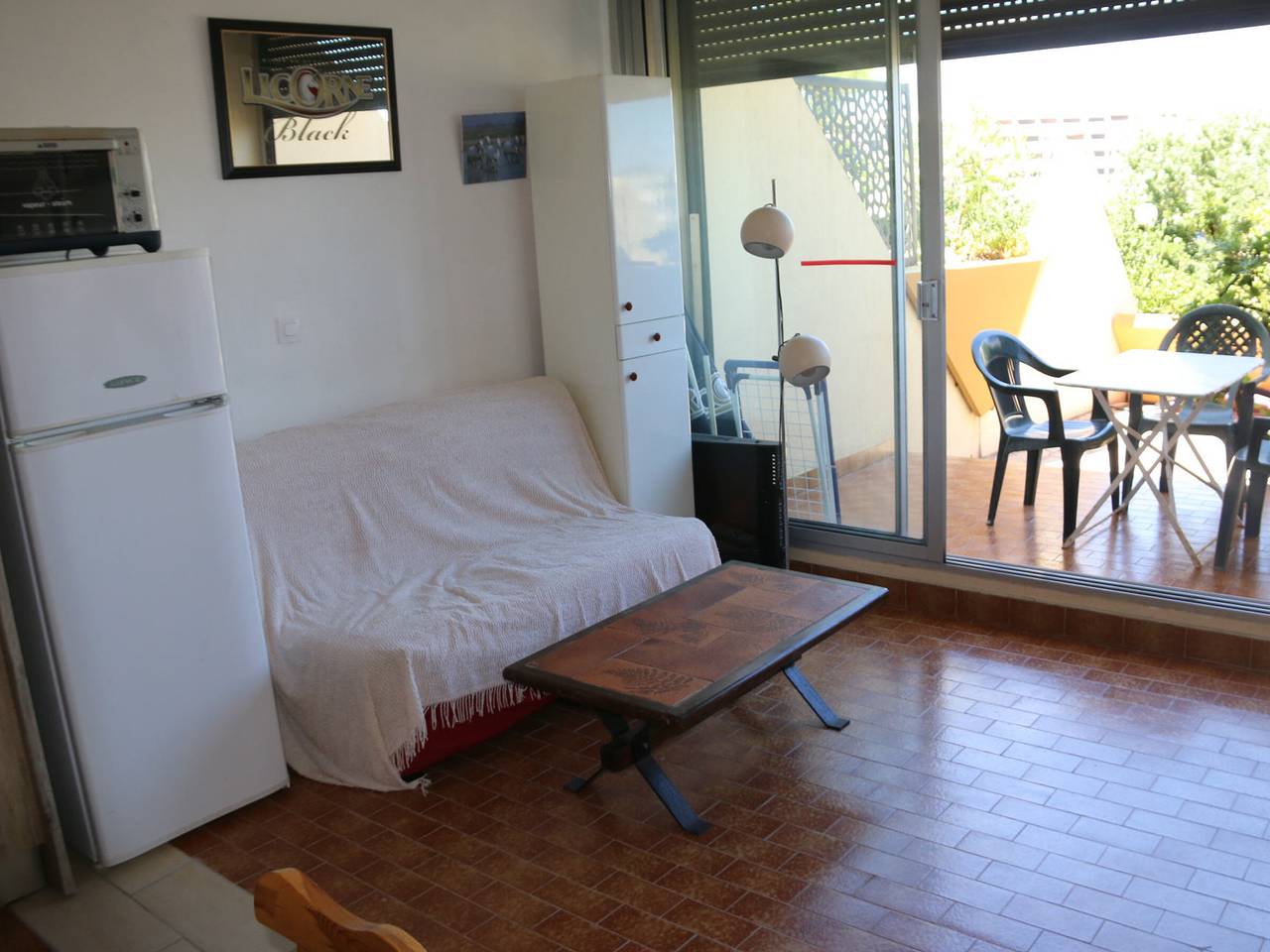 Entire studio, Cozy Studio for 2 with Terrace, Kitchen, Elevator Access, Near Beach – Agde in Cap d'Agde, Agde