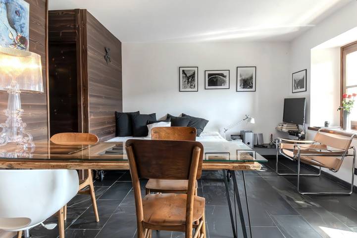 Ganze Wohnung, Residenz aus dem 19. Jahrhundert mit Blick auf die Dolomiten in Zahre, Südliche Karnische Alpen
