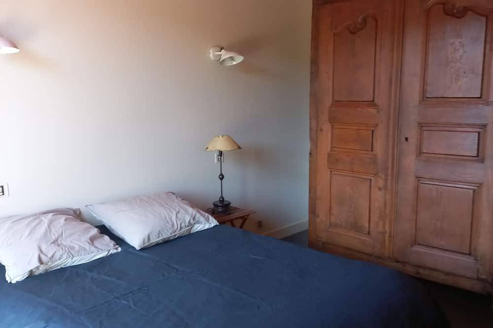 House in the countryside, close to the town of Saint-flour. in Saint-Georges (Cantal), Saint-Flour region