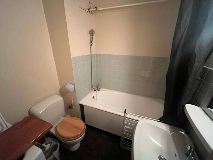 Gîte pour 4 personnes, avec terrasse dans Les Carroz - 3