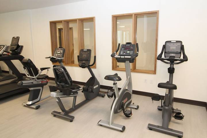 Vacation rental for 4 people, with pool and sauna as well as hot tub in Squaw Valley