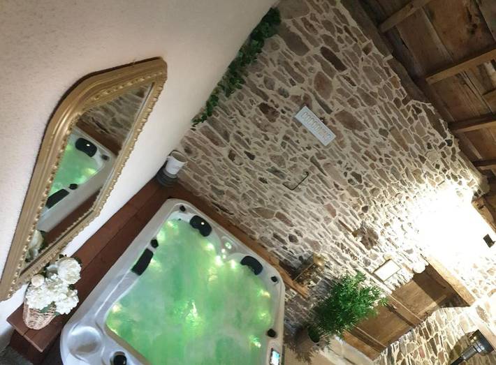Gîte pour 2 personnes, avec jardin et vue, animaux acceptés à Cassagnes-Bégonhès - 2