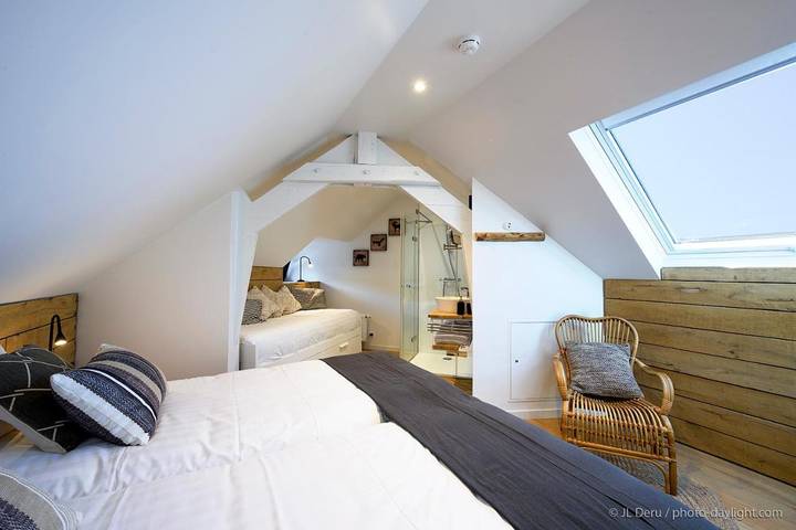 Location de vacances pour 2 personnes, avec terrasse et vue ainsi que jardin et sauna dans Ovifat - 2