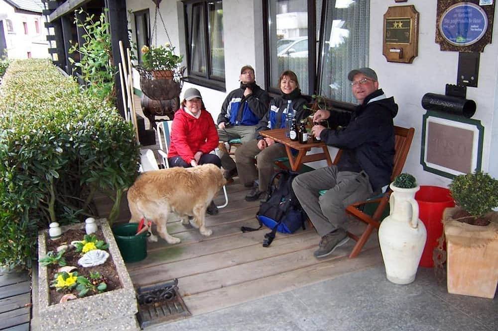 Ruhige Mehrbettzimmer - Landhotel  Haus Doris in Kell am See, Saar-Nahe-Bergland