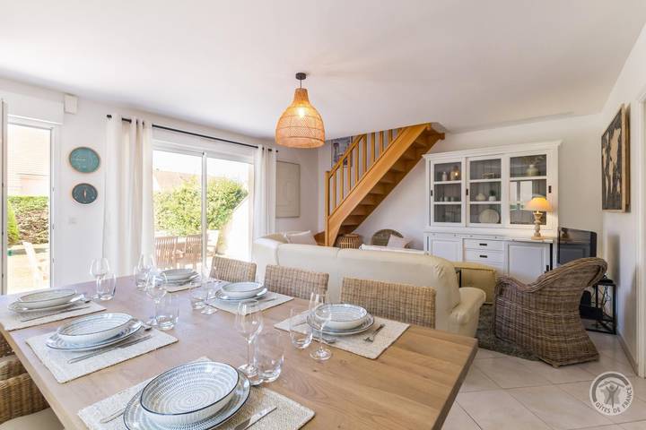 Gîte pour 6 personnes, avec jardin à Saint-Jean-de-la-Rivière - 2