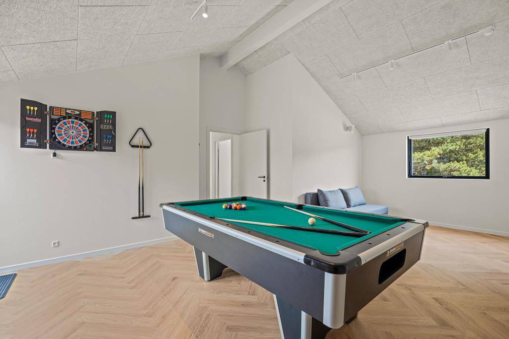 Aktivitätshaus für 10 Personen mit Billard und Whirlpool auf Rømø in Sønderstrand, Tagholm