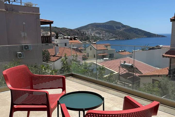 Ferienwohnung für 4 Personen, mit Pool in Kalkan