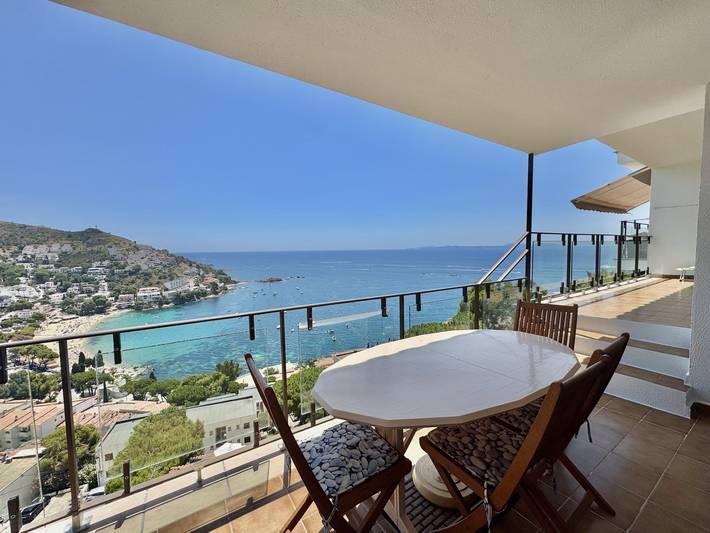 Ferienwohnung für 6 Personen, mit Balkon/Terrasse und Meerblick