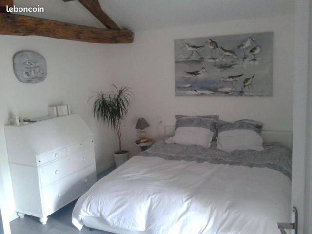Location de vacances pour 2 personnes, avec jardin et piscine ainsi que terrasse et jacuzzi à Le Champ-Saint-Père - 3