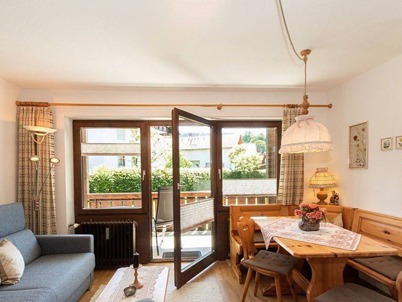 Ganze Ferienwohnung, Ferienwohnung Promenadenweg Nesselwang (12-1) - Gut ausgestattete Fewo für 3 Pers. mit Balkon (Pw 12-1) in Nesselwang, Bayerisch Schwaben