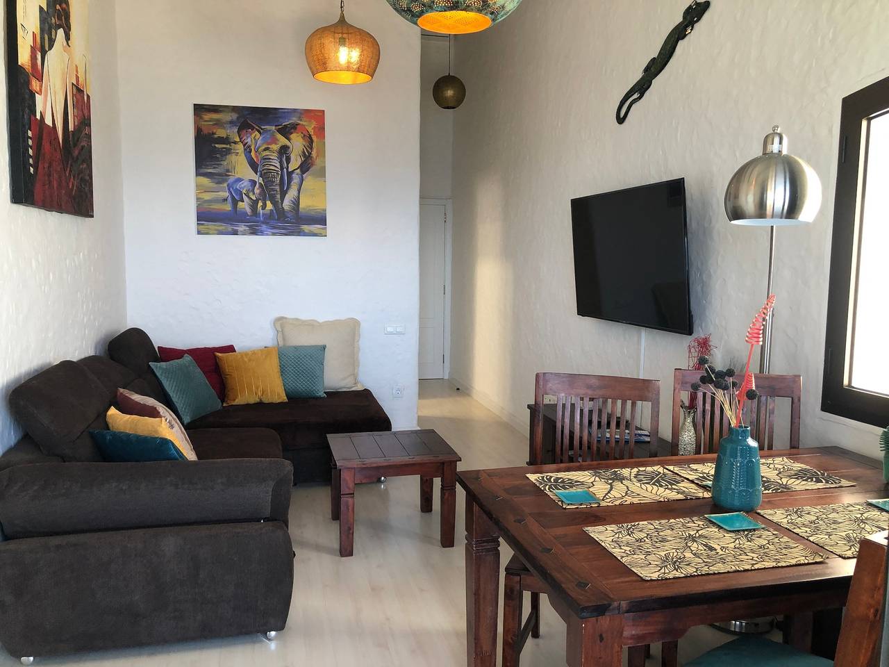 Apartamento entero, Casa vacacional 'Panoramic Ocean View' con piscina comunitaria, wifi y aire acondicionado in Maspalomas, San Bartolomé de Tirajana