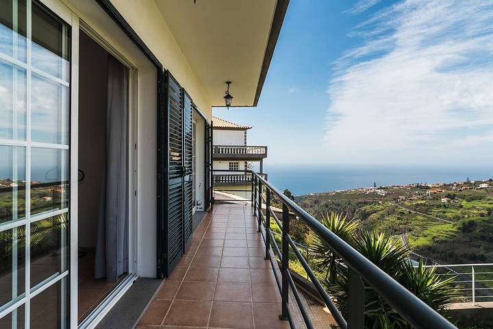 Ferienhaus für 4 Personen, mit Terrasse und Garten auf Madeira - 2