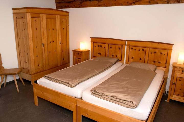 Ganze Wohnung, One-Bedroom Apartment "Sura" in Guarda Staziun, Guarda